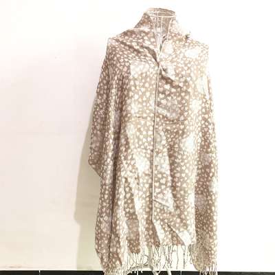 1.99usd Acrylic Fibres Leopard Printing Fashion Wool Weaving Shawl Winter Long  Scarf  for Women