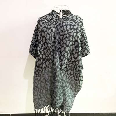 1.99usd Acrylic Fibres Leopard Printing Winter Long  Scarf  for Women Fashion Wool Weaving Shawl